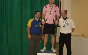 podium hommes poulies