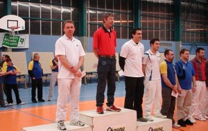 podium hommes